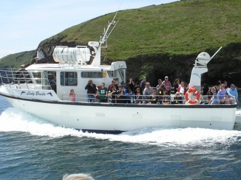 a small boat in a body of water